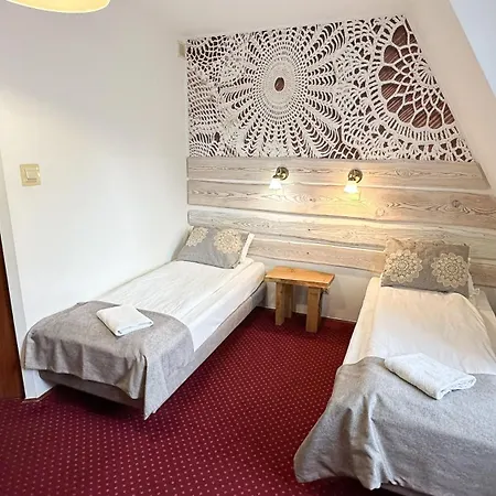 Dwor Wapowce Hotel Exterior photo
